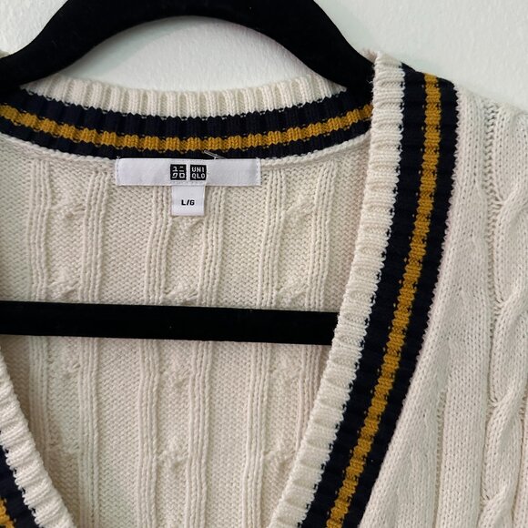 Cable Knit Sweater Vest - Picture 3 of 4